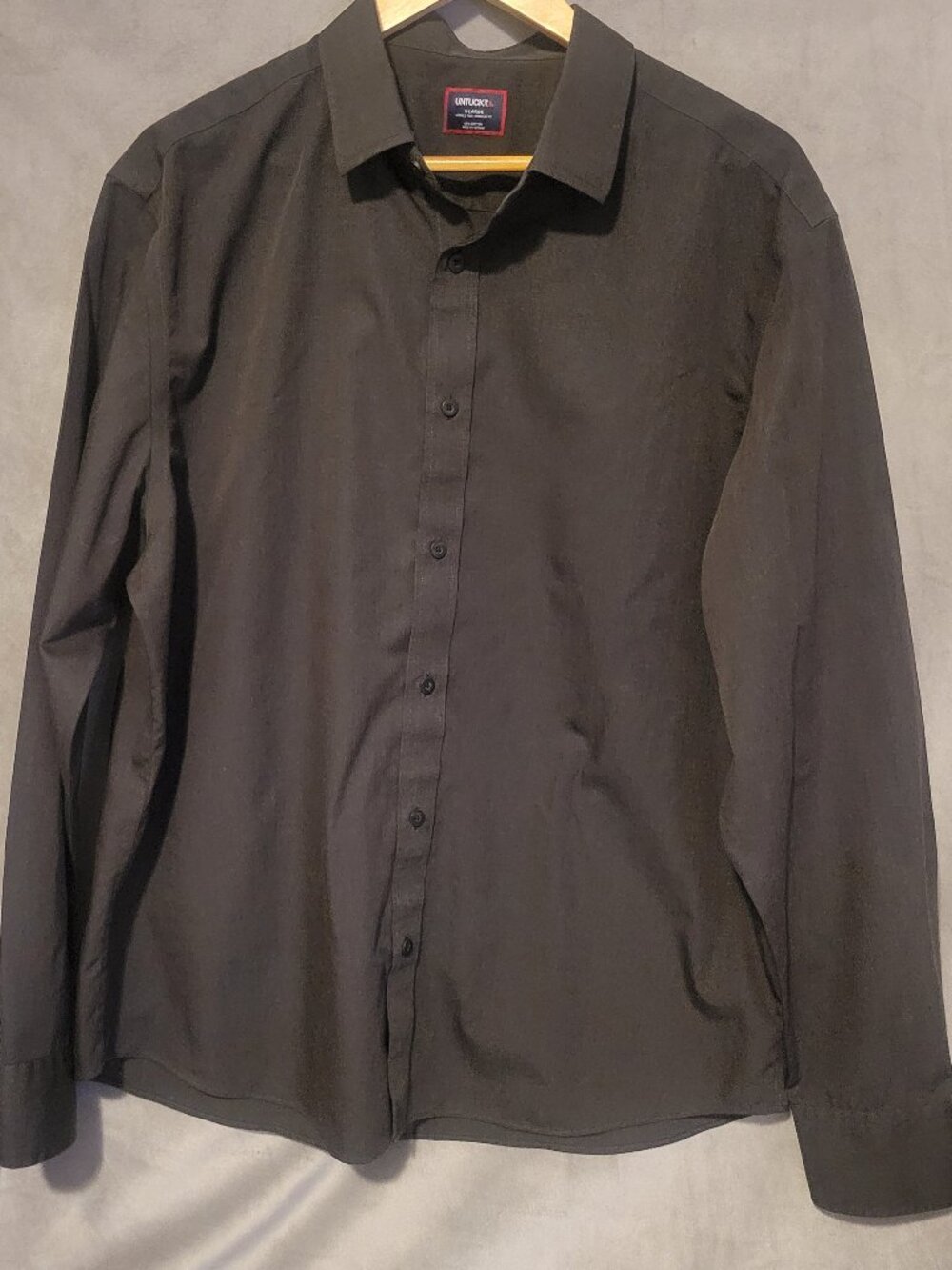 Untuckit Men’s Long Sleeve Button Down Dark Gray Textured  XL 100% Cotton